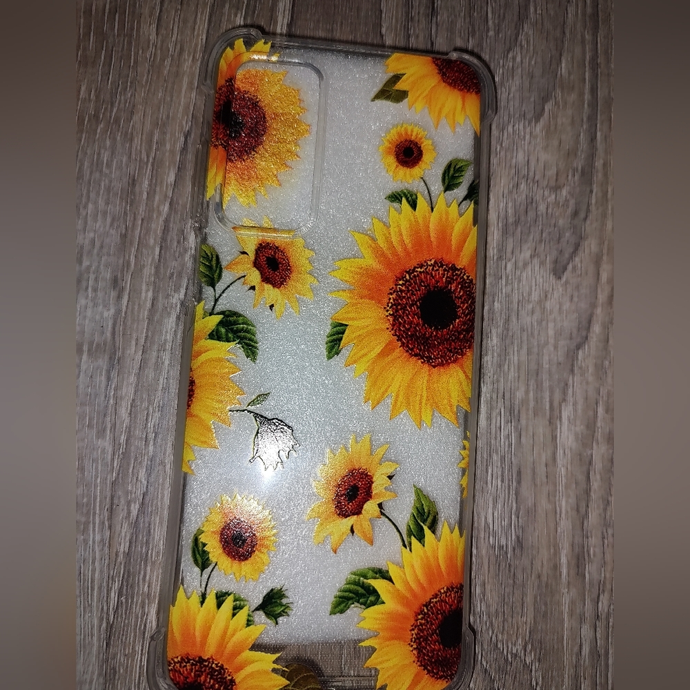 Motorola Edge (2) 2021 Cases